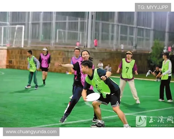 赛后分析：深圳飞盘队与武汉飞盘队的默契配合与战术对抗探讨