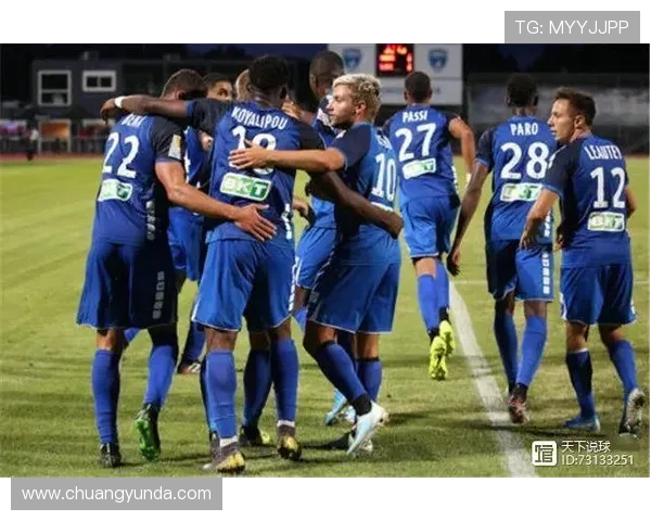 尼奥尔与巴黎的精彩对决结果揭晓赛季走势引人关注