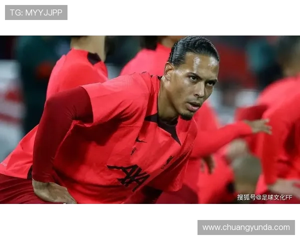 范戴克的足球之路:从默默无闻到世界顶级后卫的蜕变与荣耀