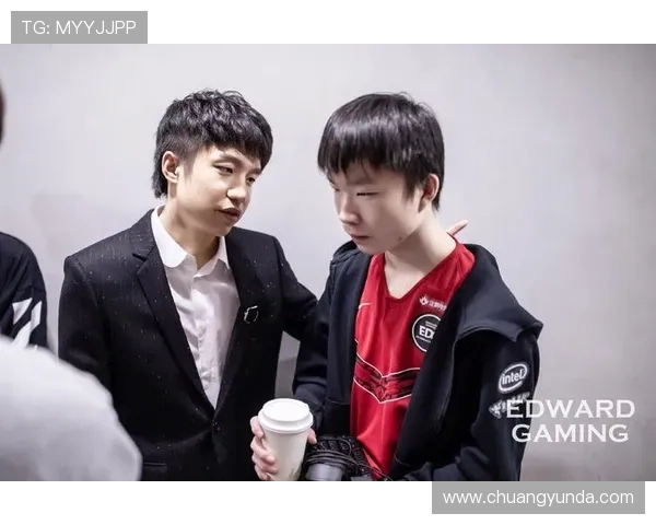 EDG团队协作引发热议玩家对战术配合的不同看法与争论 EDG团队协作引发热议玩家对战术配合的不同看法与争论