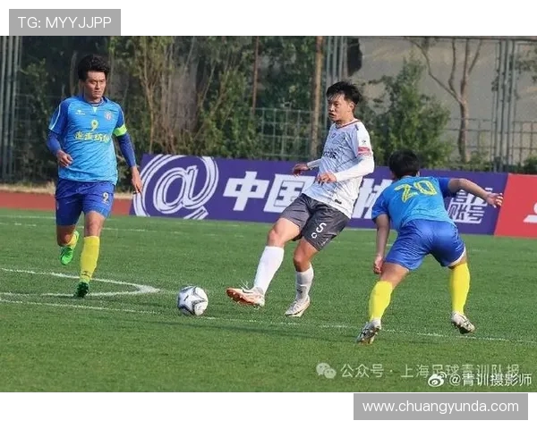 上海足球队荣登足球力量排行榜第五名展现强劲实力 上海足球队荣登足球力量排行榜第五名展现强劲实力